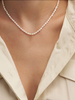 Perlen-Halsband von Hermina Athens